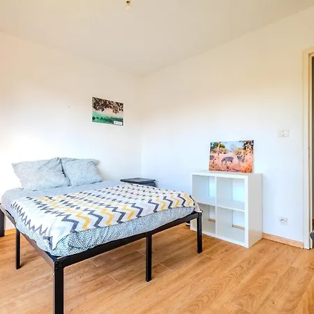 Alloggio in famiglia Grande Chambre Privee Chez L'habitant